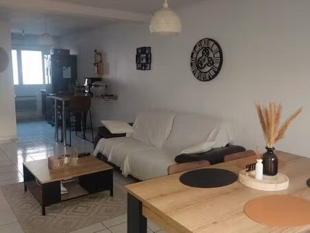 trith-saint-léger - t3 meublé de 70 m2 très récent – tout confort - parking