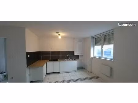 t3 70m² 620 refait à bruay sur escaut