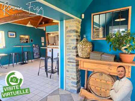 vente bureaux et commerces à courtils (50220) : à vendre / 300m² courtils