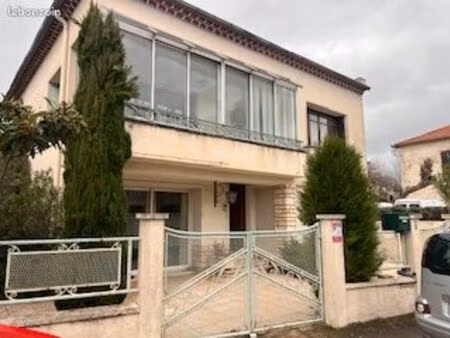 maison proche commodités