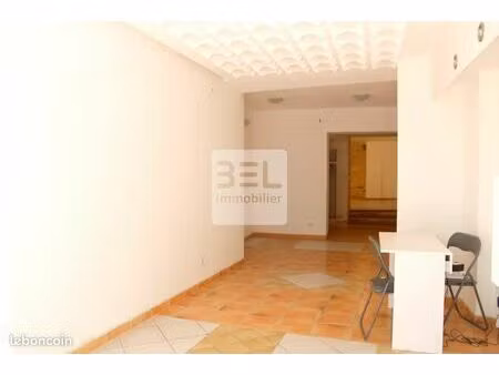 local commercial 50 m² bagnols-sur-cèze