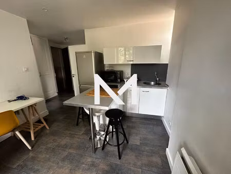 location appartement 2 pièces 36 m² à grenoble (38000)