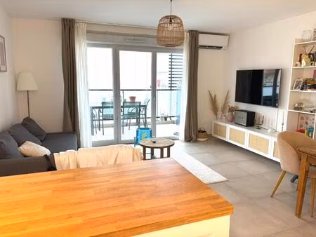 vente appartement 3 pièces 71 m² hyères (83400)