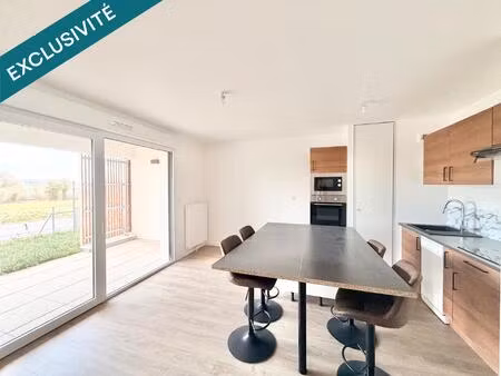 à vendre – t2 avec terrasse et jardin clos au rdc