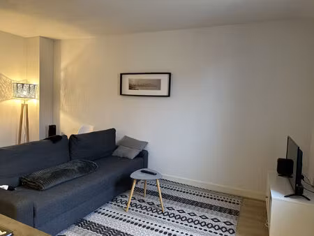 location appartement 2 pièces 42 m² à libourne (33500)