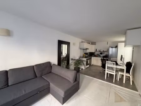 location meublée appartement 1 pièce 44.92 m² à paris 16ème (75016)  1 900 €