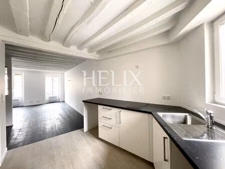 magnifique studio 39 39 m2 espace nuit bien pensé à saint germain en laye 2 mn à pied du r