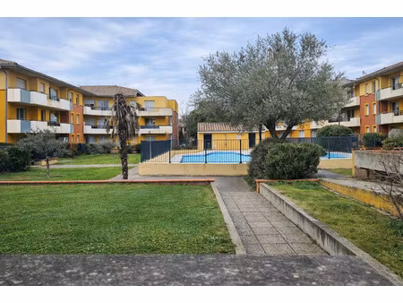 t2 meublé avec balcon  climatisation et piscine – toulouse 31200