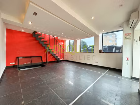 exclu  st bonnet de mure local commercial