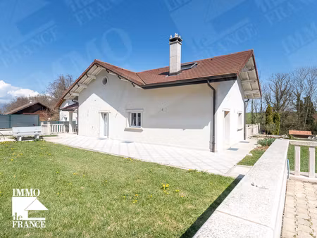 maison chenex 9 pièces 315 m²