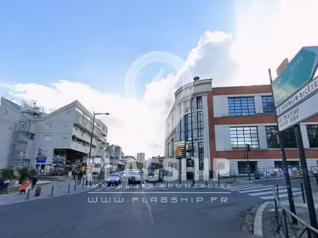 location commerce ivry sur seine 94200