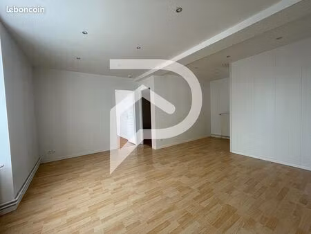appartement 3 pièces 62 m²