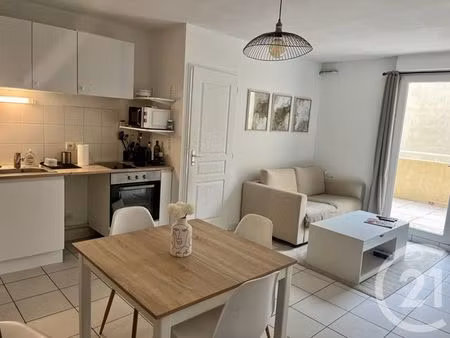 appartement t2 à louer - 2 pièces - 35 90 m2 - salon de provence - 13 - provence-alpes-cot