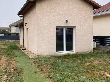 mions petite maison 40m2 /900mois+10charges