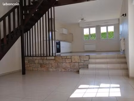 maison 3 pièces 75 m²