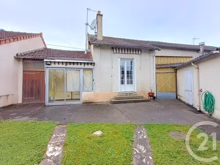 maison à louer - 3 pièces - 69 84 m2 - chatellerault - 86 - poitou-charentes