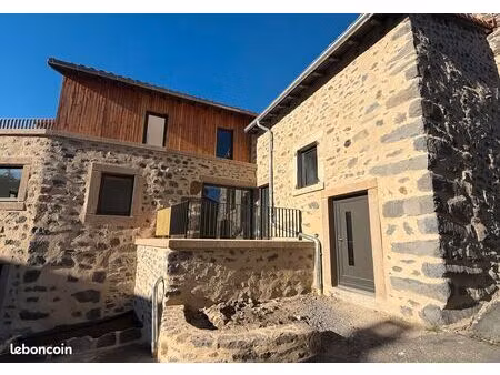 maison t3 neuve avec deux terrasses et garage