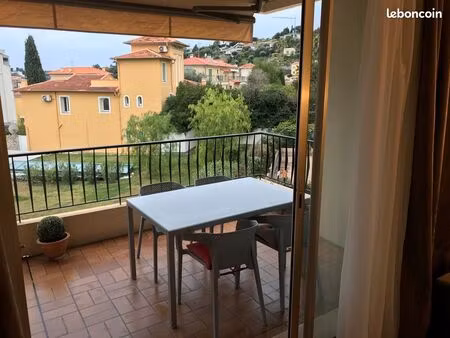 studio meublé grande terrasse sud