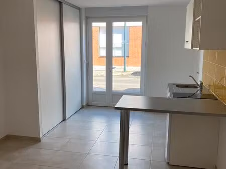 loue studio 23 m² challans centre