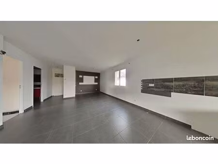 appartement 3 pièces 80 m²