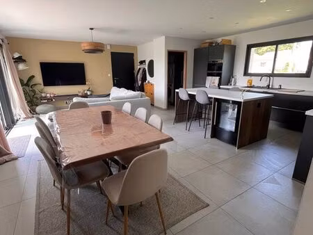 maison 3 chambre à louer à l’année