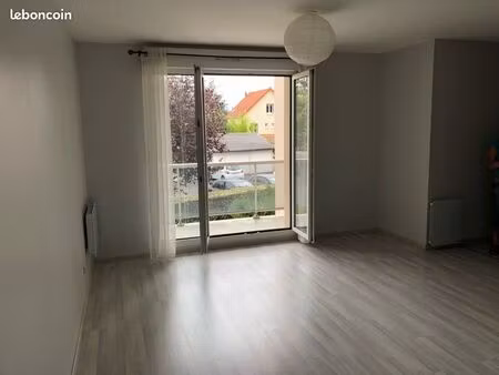 à saisir très joli f1 bis à saint jean le blanc