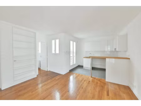 location appartement 4 pièces 51 m² à paris 14ème (75014)  1 820 €