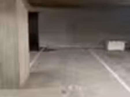 vente garage et parking à saint-sébastien-sur-loire (44230) : à vendre / saint-sébastien-s