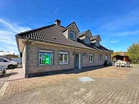 maison à louer à ranst € 1.475 (ljs7u) - vb vastgoed - wijnegem | zimmo