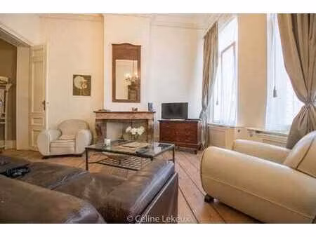 proximite u.e. : sympathique appartement 1 chambre
