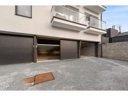 garage fermé à vendre à dendermonde