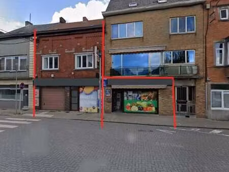 immeuble rez commercial et bureaux à l'étage