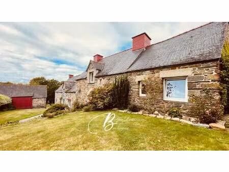 vente maison à guerlédan (22530) : à vendre / 247m² guerlédan