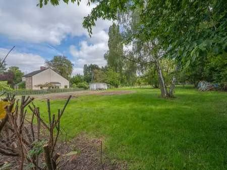 terrain à bâtir de +/- 16 79 ares