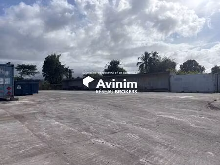 propriété commerciale à louer