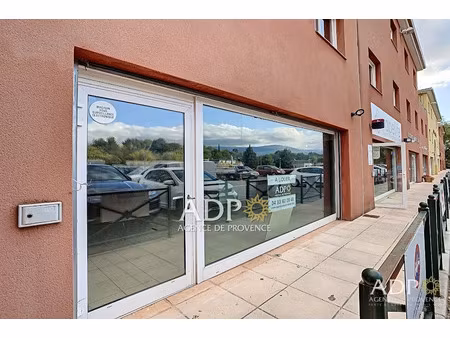 location locaux professionnels 88 m² à mouans-sartoux (06370)  1 572 €