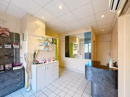 location locaux professionnels 33 m² à beziers (34500)  540 €