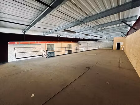 en vente entrepôt 277 m² – 950 000 € |steinsel