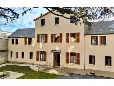 appartement tassin-la-demi-lune 49.1 m² t-2 à vendre  255 000 €