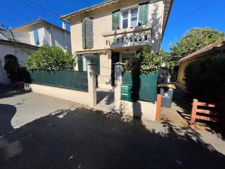 location meublée appartement 3 pièces 52.57 m² à antibes (06600)  1 115 €