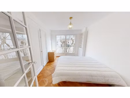 location appartement 3 pièces  65.47m²  paris 16