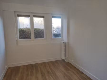 appartement suresnes 1 pièce(s) 23.92 m2