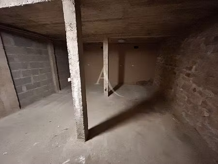 location cave 9 pièces  15.00m²  brest