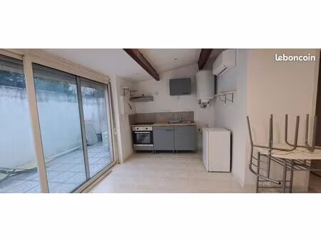 studio 1 pièce 18 m²