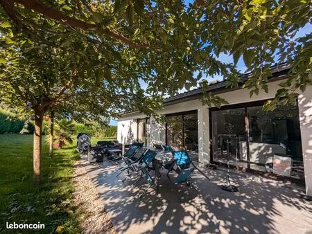 maison 4 pièces 150 m²