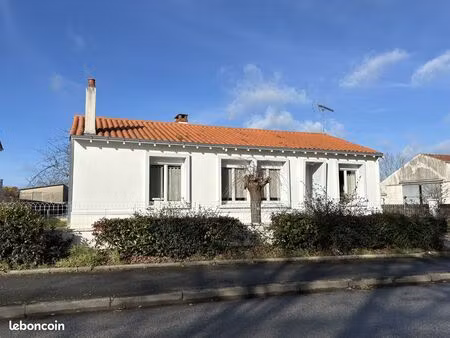 maison 4 pièces 77 m²