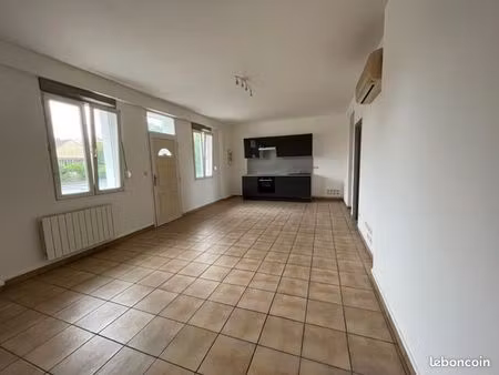 appartement 2 pièces 63 m²