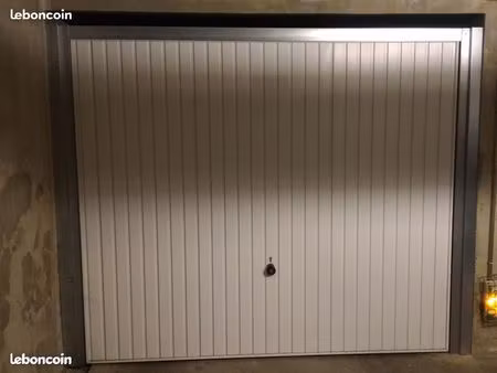 loue garage box centre bourg