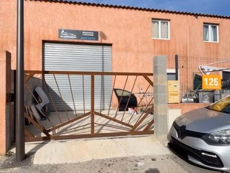 hangar local commercial