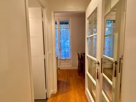 très beau studio - 30m2 - proche seine